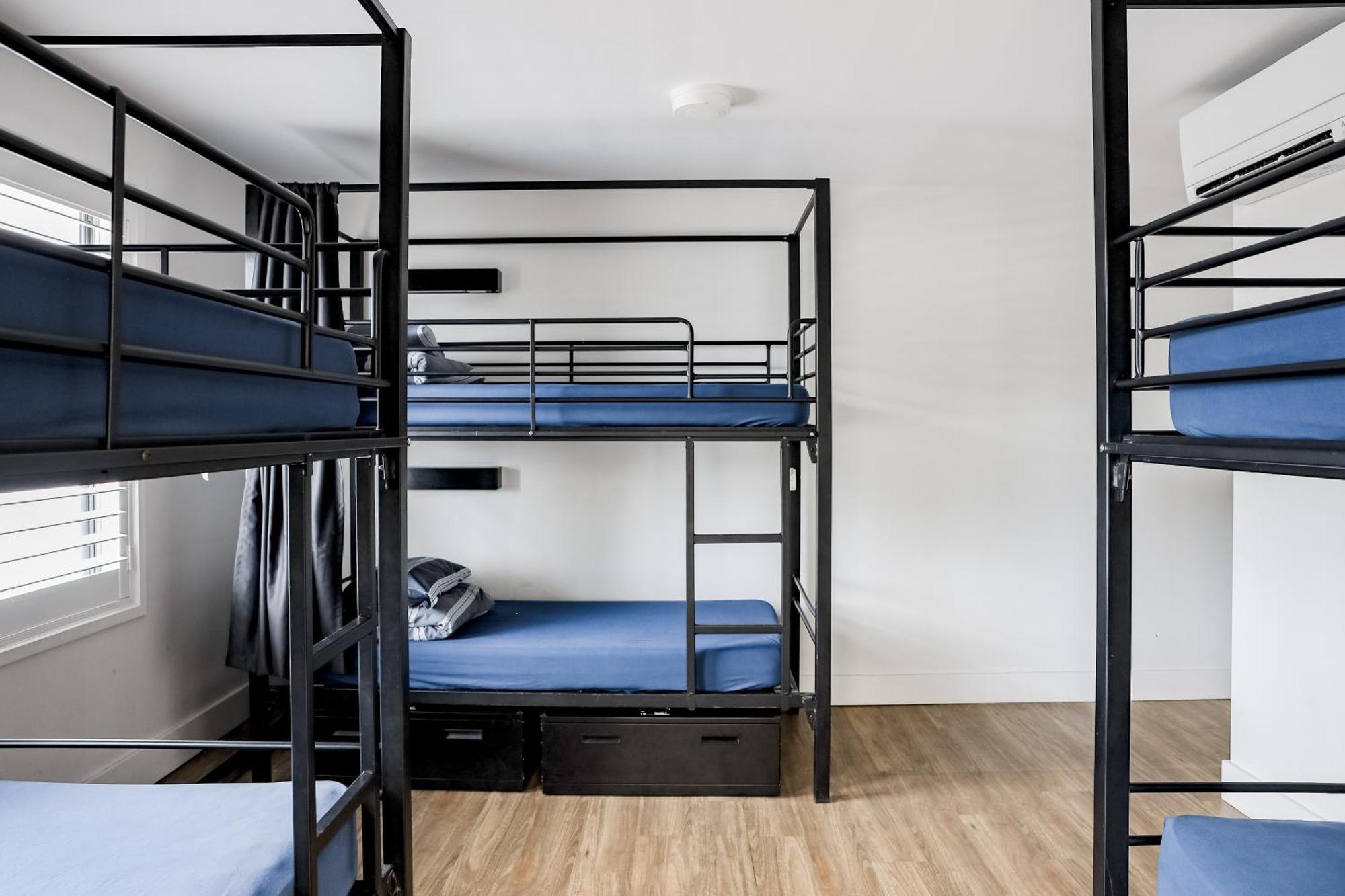 The Surf House Hostel Byron Bay Ngoại thất bức ảnh